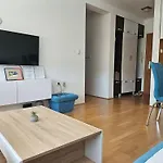 Dona * Bosanska Gradiska
